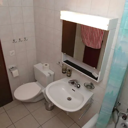 Apartment Clabina 28 *
